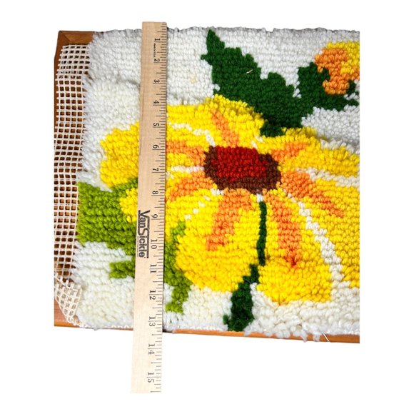 Sunflower Latch Hook Pillow Cover - Picture 3 of 4